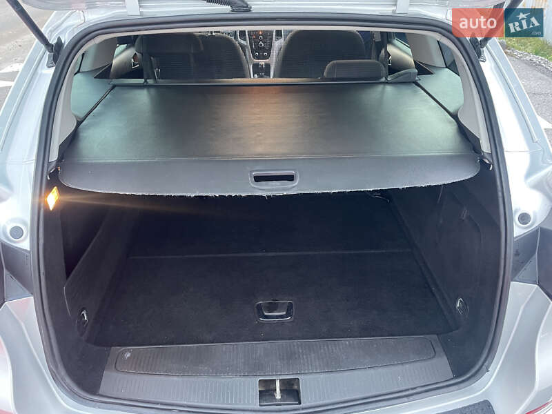 Универсал Opel Astra 2011 в Виннице фото 12 Универсал Opel Astra 2011 в Виннице