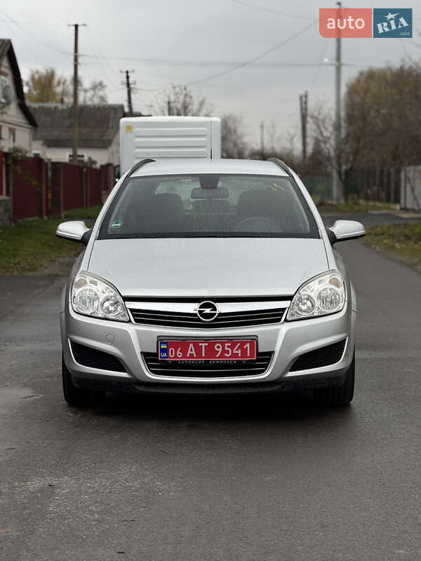 Универсал Opel Astra 2009 в Звягеле фото 3 Универсал Opel Astra 2009 в Звягеле