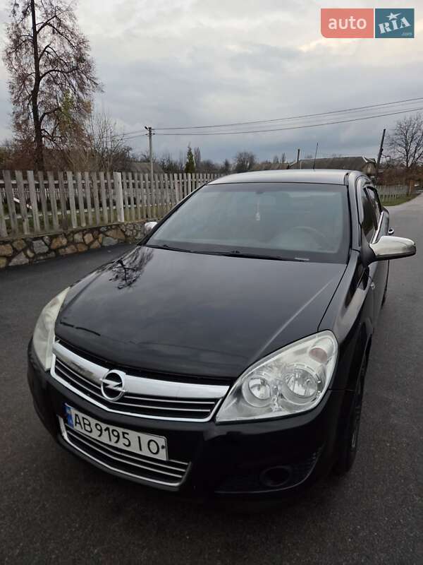Седан Opel Astra 2008 в Виннице