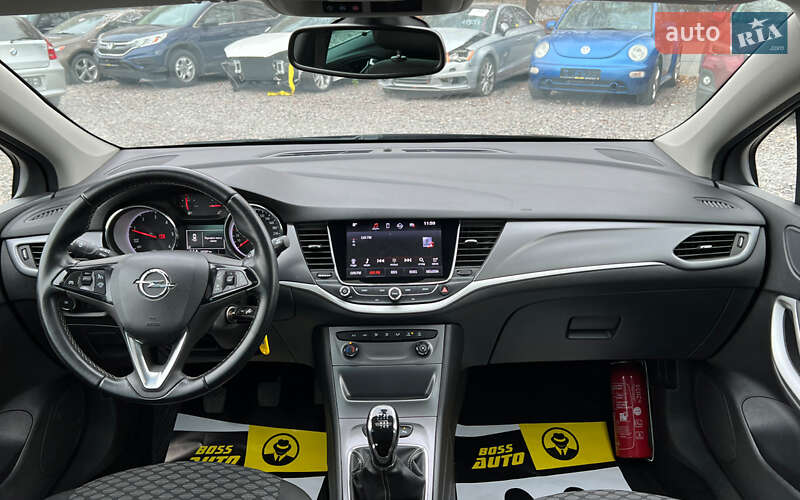 Универсал Opel Astra 2018 в Львове