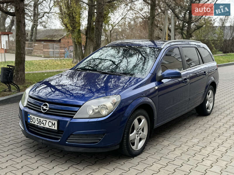 Универсал Opel Astra 2004 в Звягеле