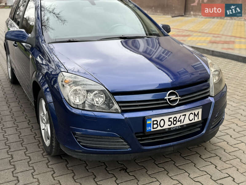 Универсал Opel Astra 2004 в Звягеле