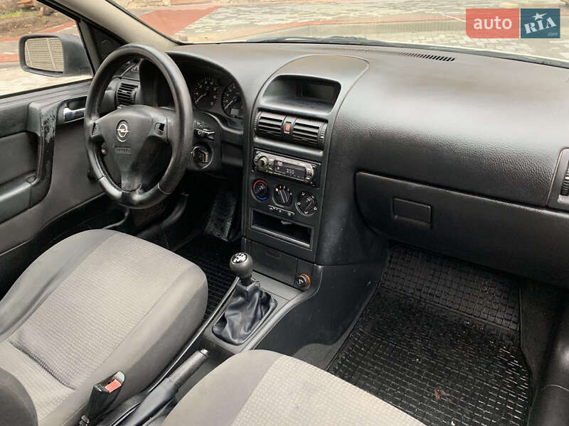 Седан Opel Astra 2007 в Луцке фото 8 Седан Opel Astra 2007 в Луцке