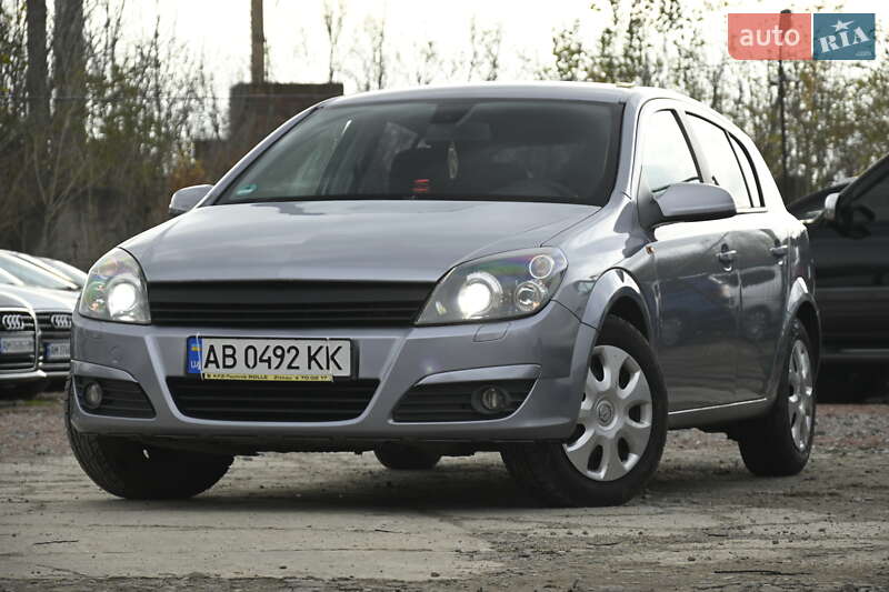 Хэтчбек Opel Astra 2004 в Бердичеве фото 5 Хэтчбек Opel Astra 2004 в Бердичеве