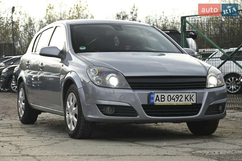 Хэтчбек Opel Astra 2004 в Бердичеве фото 4 Хэтчбек Opel Astra 2004 в Бердичеве
