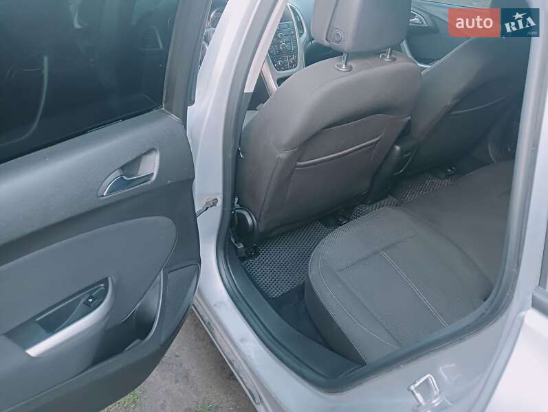 Универсал Opel Astra 2011 в Балте фото 3 Универсал Opel Astra 2011 в Балте