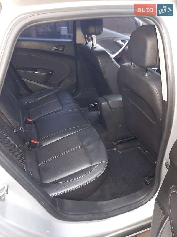 Хетчбек Opel Astra 2011 в Києві