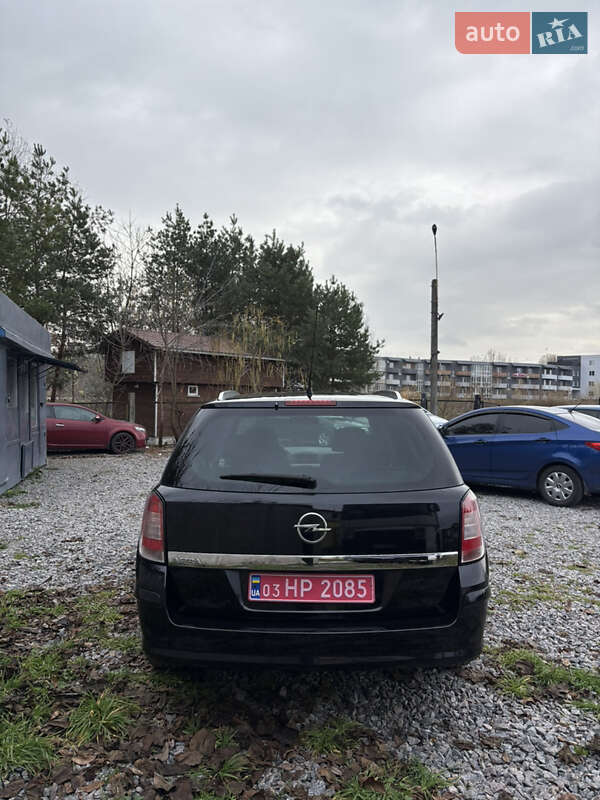 Універсал Opel Astra 2007 в Білій Церкві