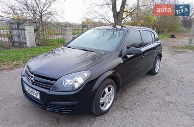 Хетчбек Opel Astra 2004 в Новому Бузі