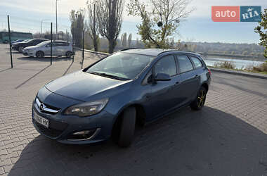 Універсал Opel Astra 2012 в Києві