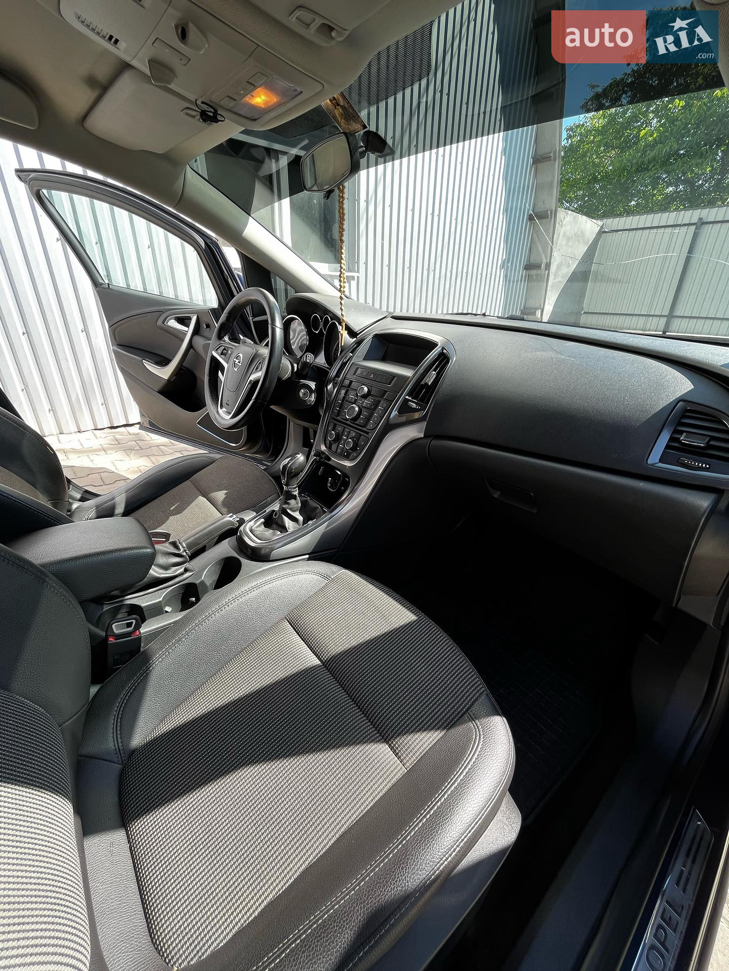 2012 Opel Astra - мініатюра 8