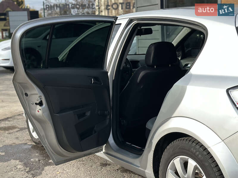 Хэтчбек Opel Astra 2005 в Шептицькому фото 38 Хэтчбек Opel Astra 2005 в Шептицькому