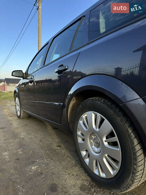 Универсал Opel Astra 2008 в Перемышлянах