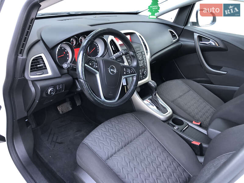 Хетчбек Opel Astra 2014 в Львові фото 35 Хетчбек Opel Astra 2014 в Львові