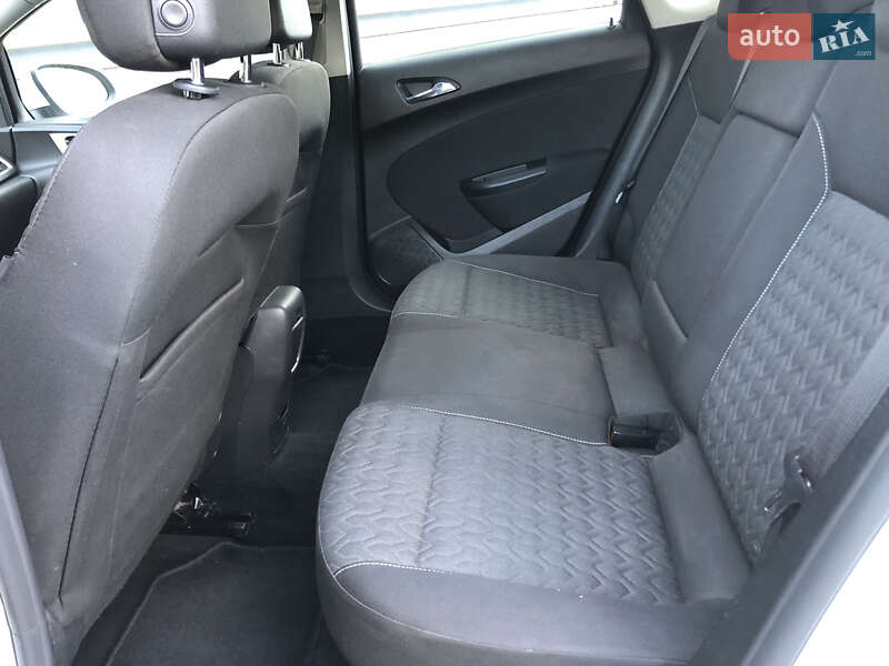 Хетчбек Opel Astra 2014 в Львові фото 42 Хетчбек Opel Astra 2014 в Львові