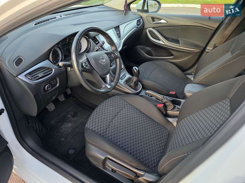 Универсал Opel Astra 2018 в Ровно фото 29 Универсал Opel Astra 2018 в Ровно