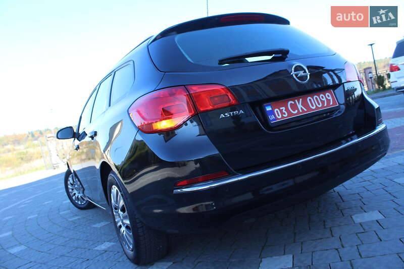 Универсал Opel Astra 2015 в Дрогобыче фото 10 Универсал Opel Astra 2015 в Дрогобыче