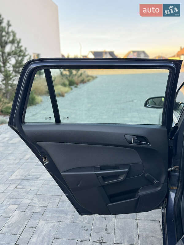 Универсал Opel Astra 2006 в Луцке фото 15 Универсал Opel Astra 2006 в Луцке