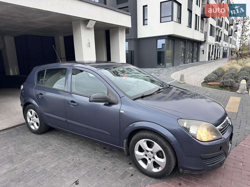 Хэтчбек Opel Astra 2006 в Ровно фото 14 Хэтчбек Opel Astra 2006 в Ровно