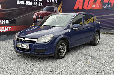 Хэтчбек Opel Astra 2006 в Стрые