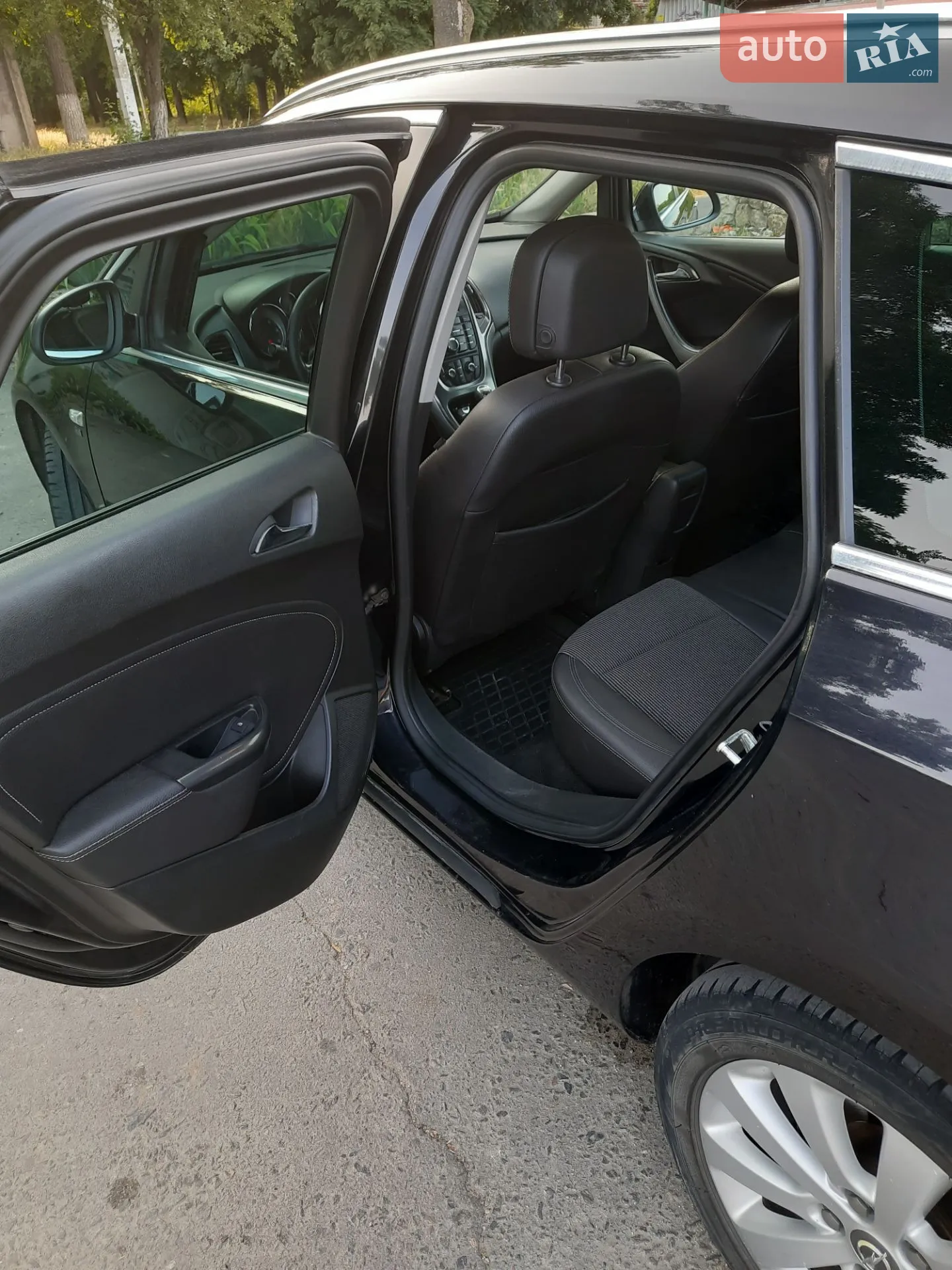 2011 Opel Astra - мініатюра 6