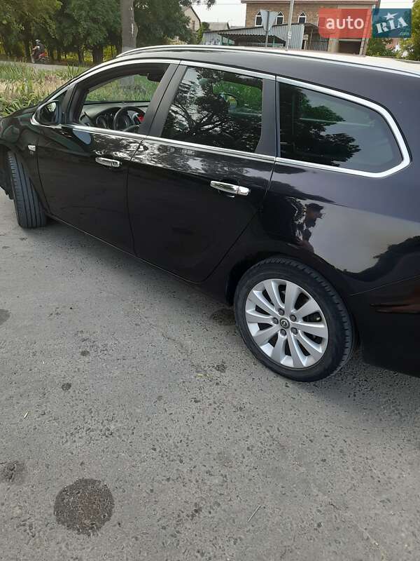 Универсал Opel Astra 2011 в Балте