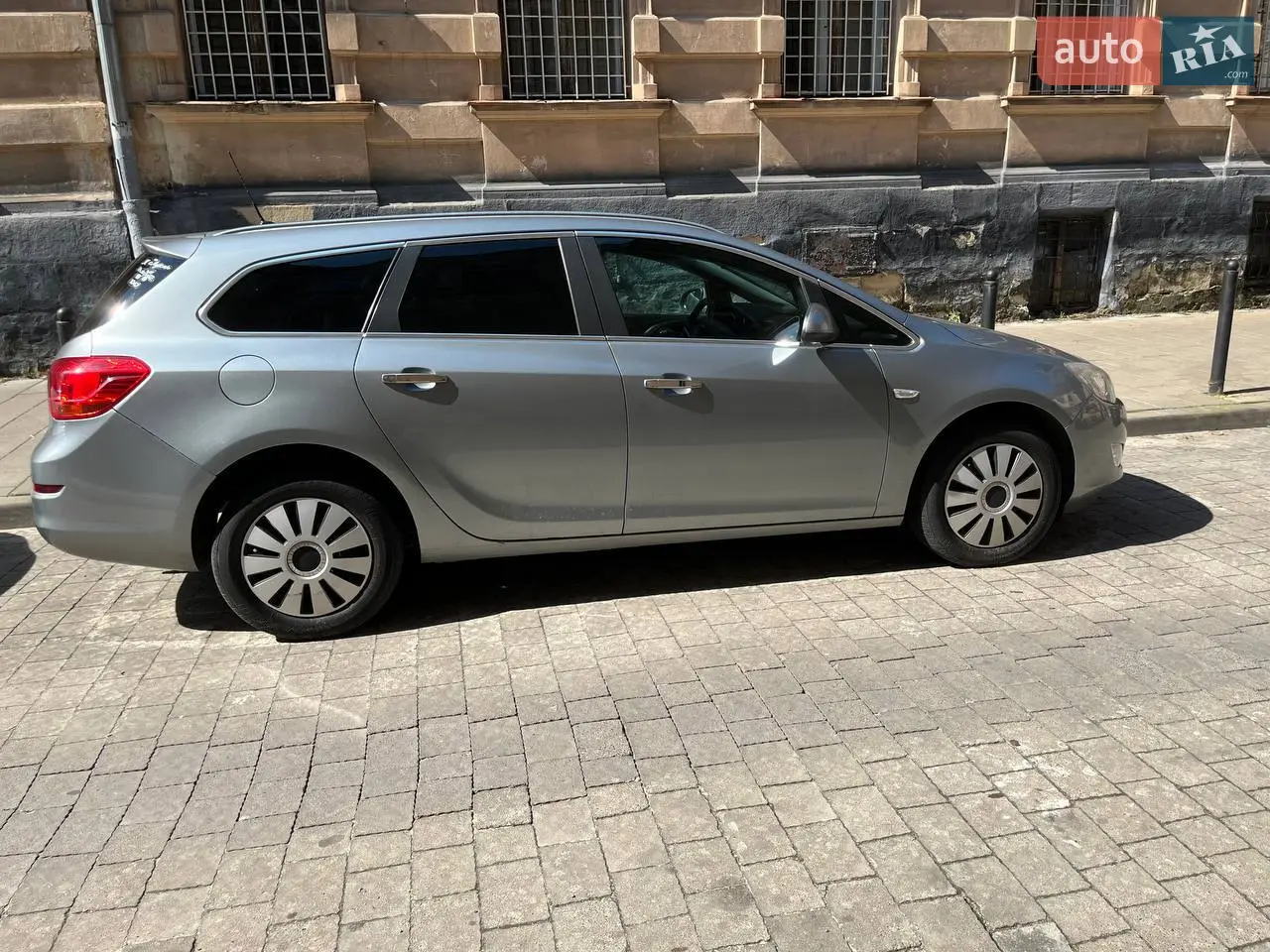 2012 Opel Astra - мініатюра 26