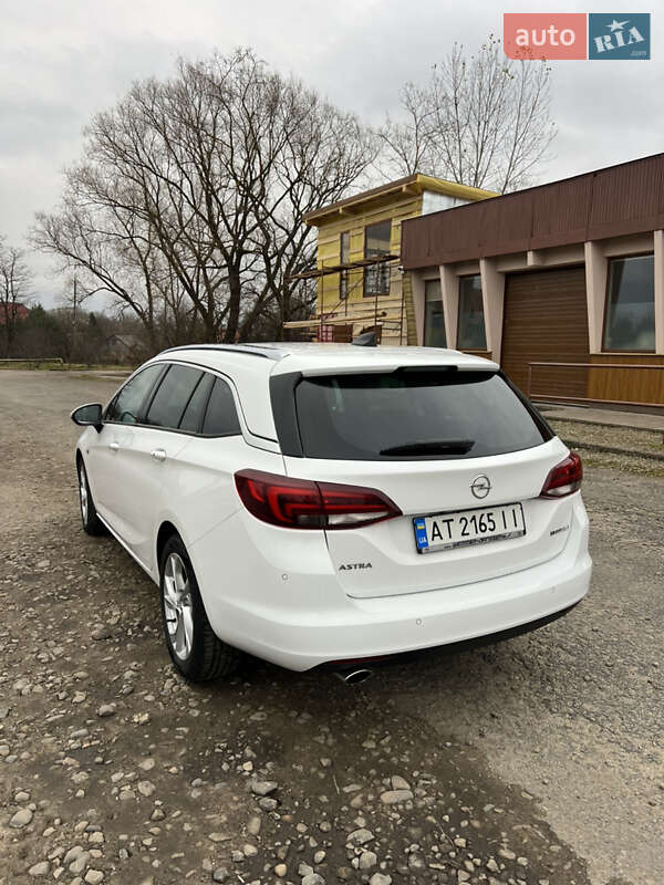 Универсал Opel Astra 2016 в Рожнятове