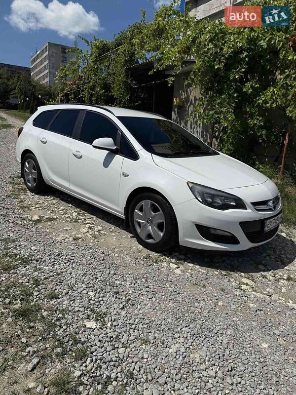Универсал Opel Astra 2012 в Каменец-Подольском