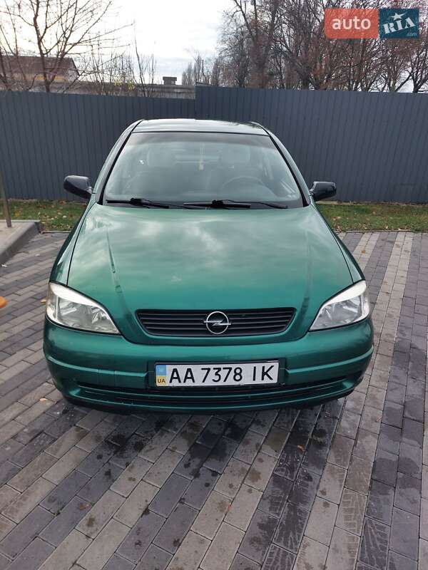 Opel Astra 2004 Opel Astra 2004