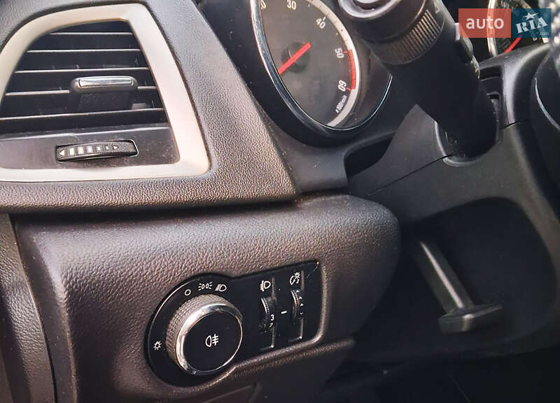 Универсал Opel Astra 2012 в Одессе фото 24 Универсал Opel Astra 2012 в Одессе