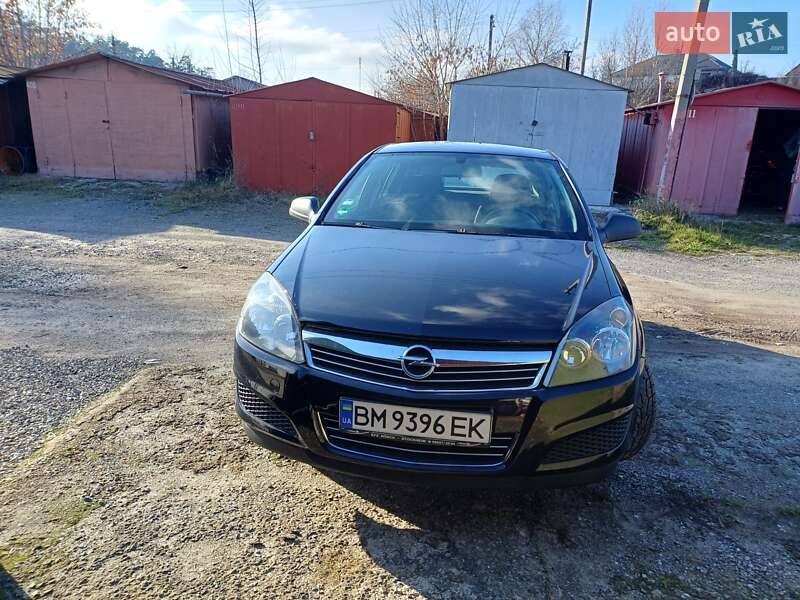 Хетчбек Opel Astra 2009 в Сумах