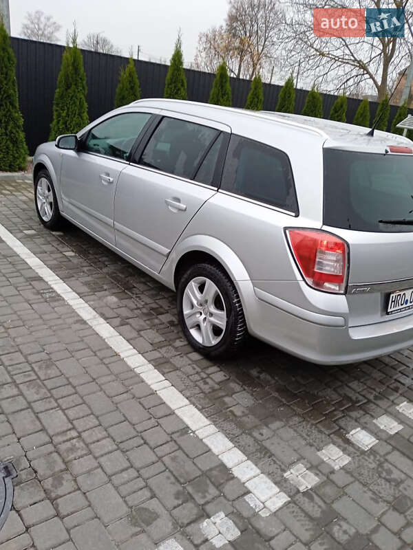 Універсал Opel Astra 2009 в Звягелі фото 11 Універсал Opel Astra 2009 в Звягелі