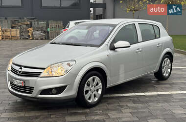 Хетчбек Opel Astra 2009 в Луцьку