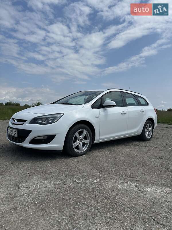 Універсал Opel Astra 2016 в Чернівцях фото 5 Універсал Opel Astra 2016 в Чернівцях