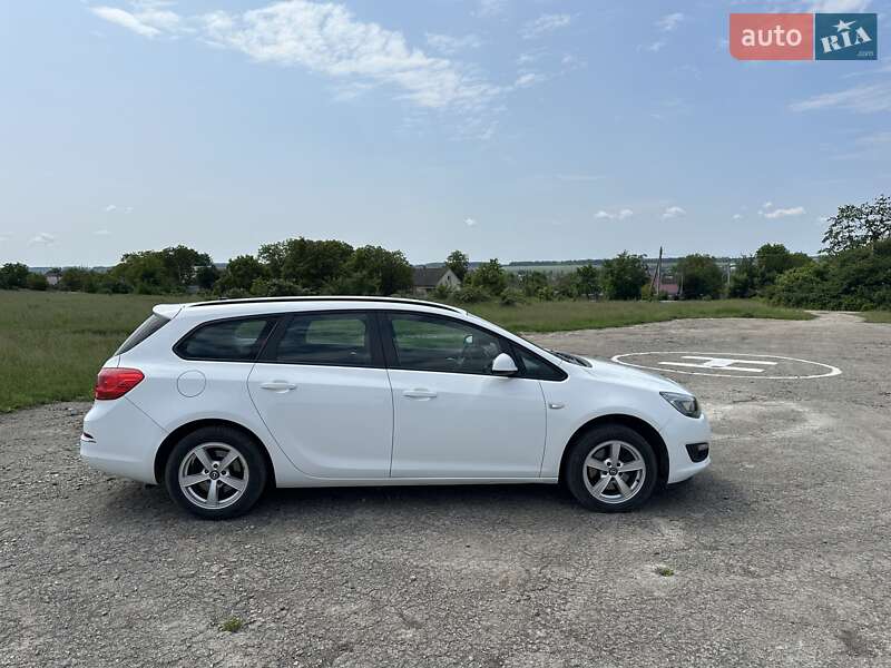 Універсал Opel Astra 2016 в Чернівцях фото 10 Універсал Opel Astra 2016 в Чернівцях
