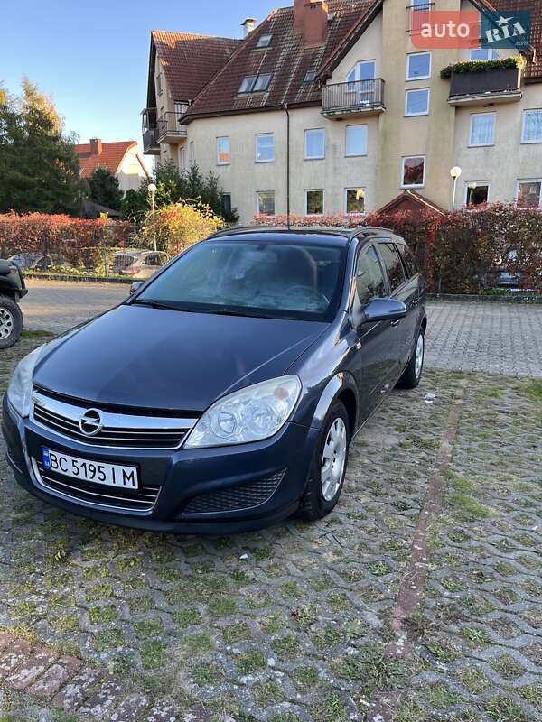 Opel Astra 2009