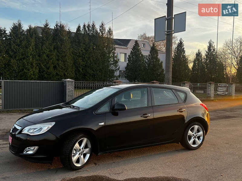 Хетчбек Opel Astra 2009 в Корсунь-Шевченківському
