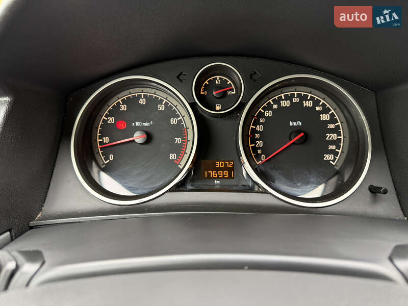 Универсал Opel Astra 2010 в Николаеве фото 21 Универсал Opel Astra 2010 в Николаеве