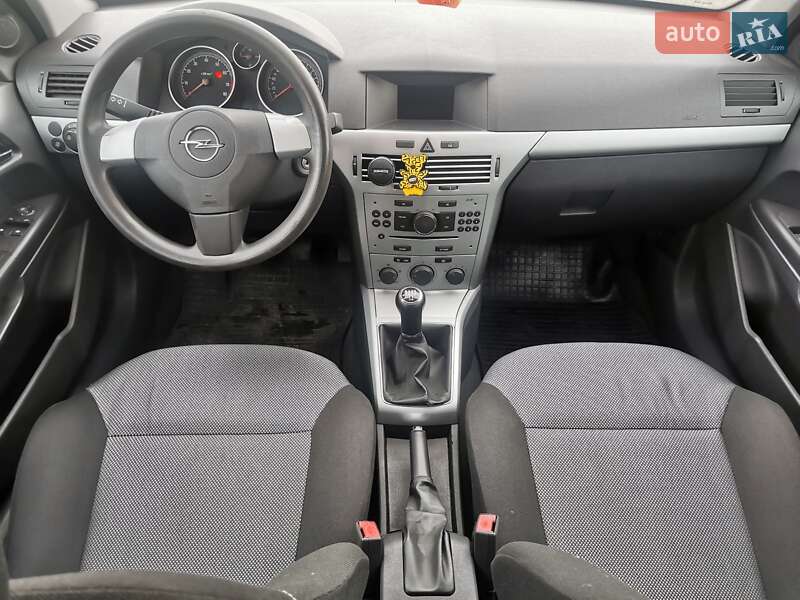 Хетчбек Opel Astra 2009 в Чернівцях