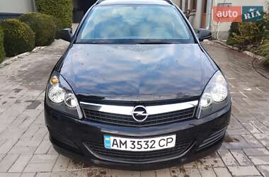 Універсал Opel Astra 2009 в Кременці