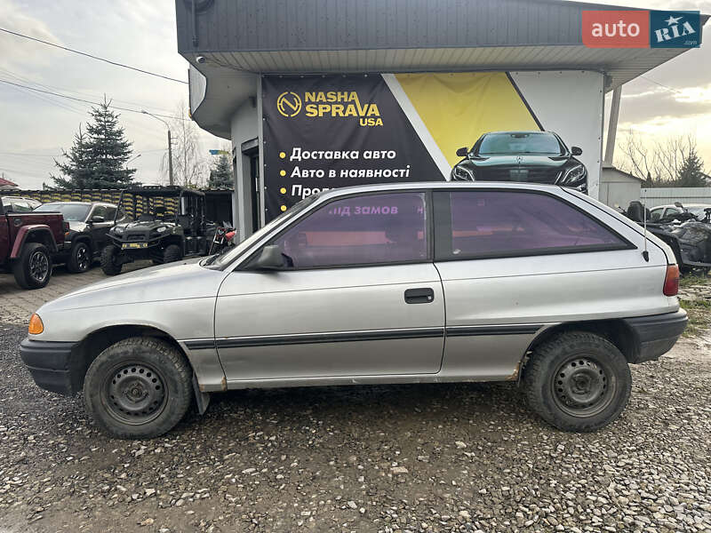 Хэтчбек Opel Astra 1994 в Ивано-Франковске
