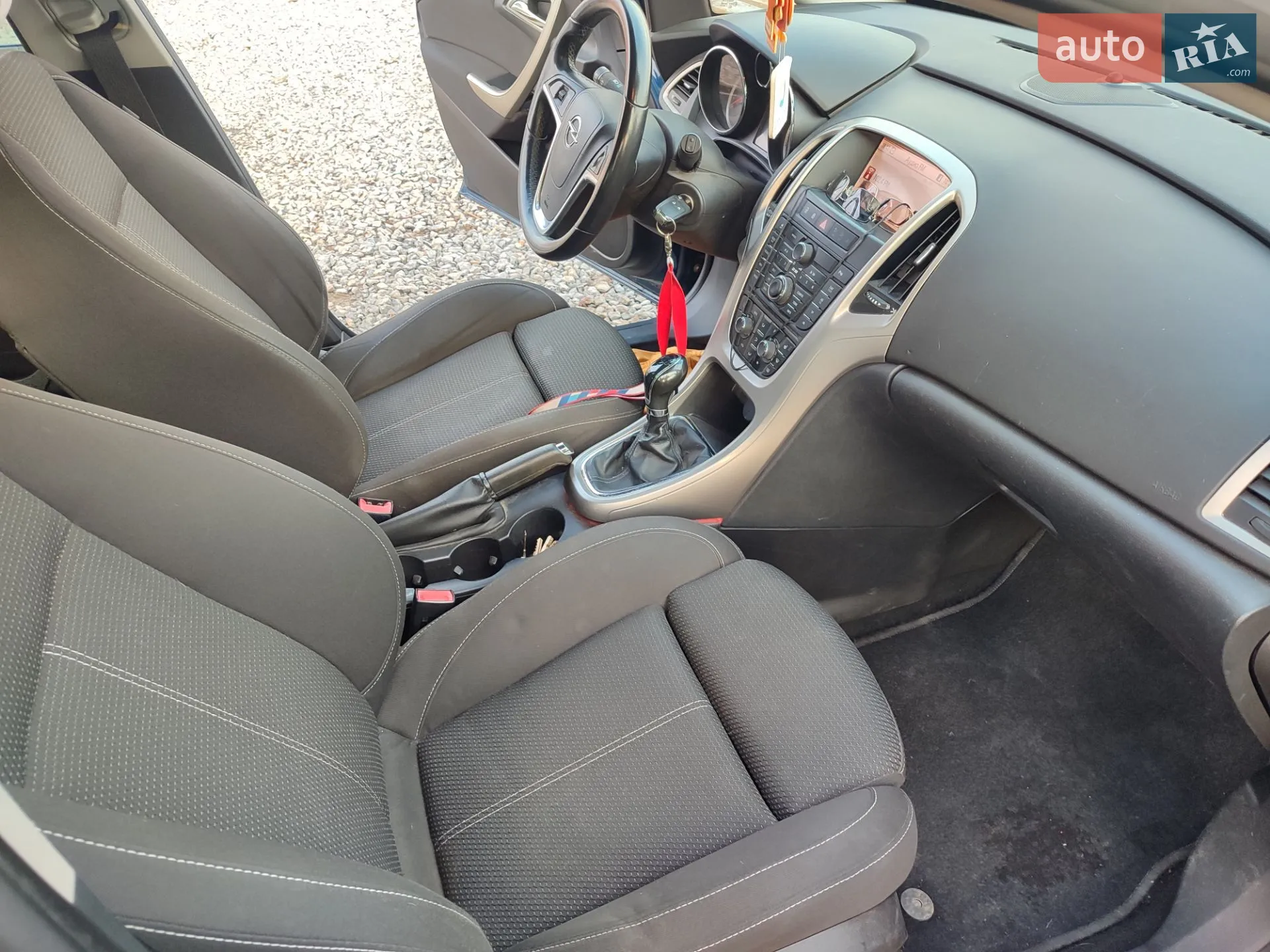 2011 Opel Astra - мініатюра 16