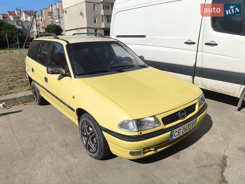 Универсал Opel Astra 1995 в Новоднестровске фото Универсал Opel Astra 1995 в Новоднестровске