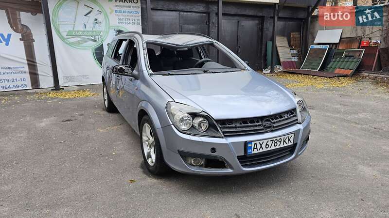 Універсал Opel Astra 2005 в Харкові