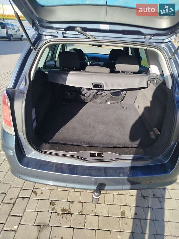 Універсал Opel Astra 2008 в Ковелі