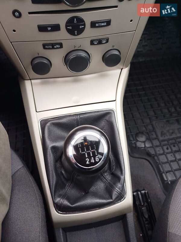 Універсал Opel Astra 2008 в Ковелі