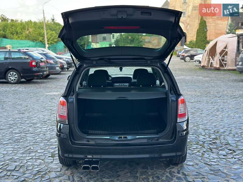 Універсал Opel Astra 2006 в Рожище