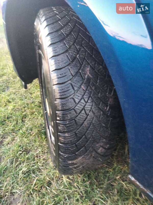 Хетчбек Opel Astra 2006 в Рівному