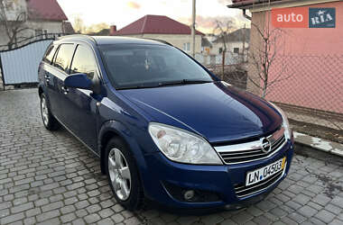 Универсал Opel Astra 2009 в Тернополе